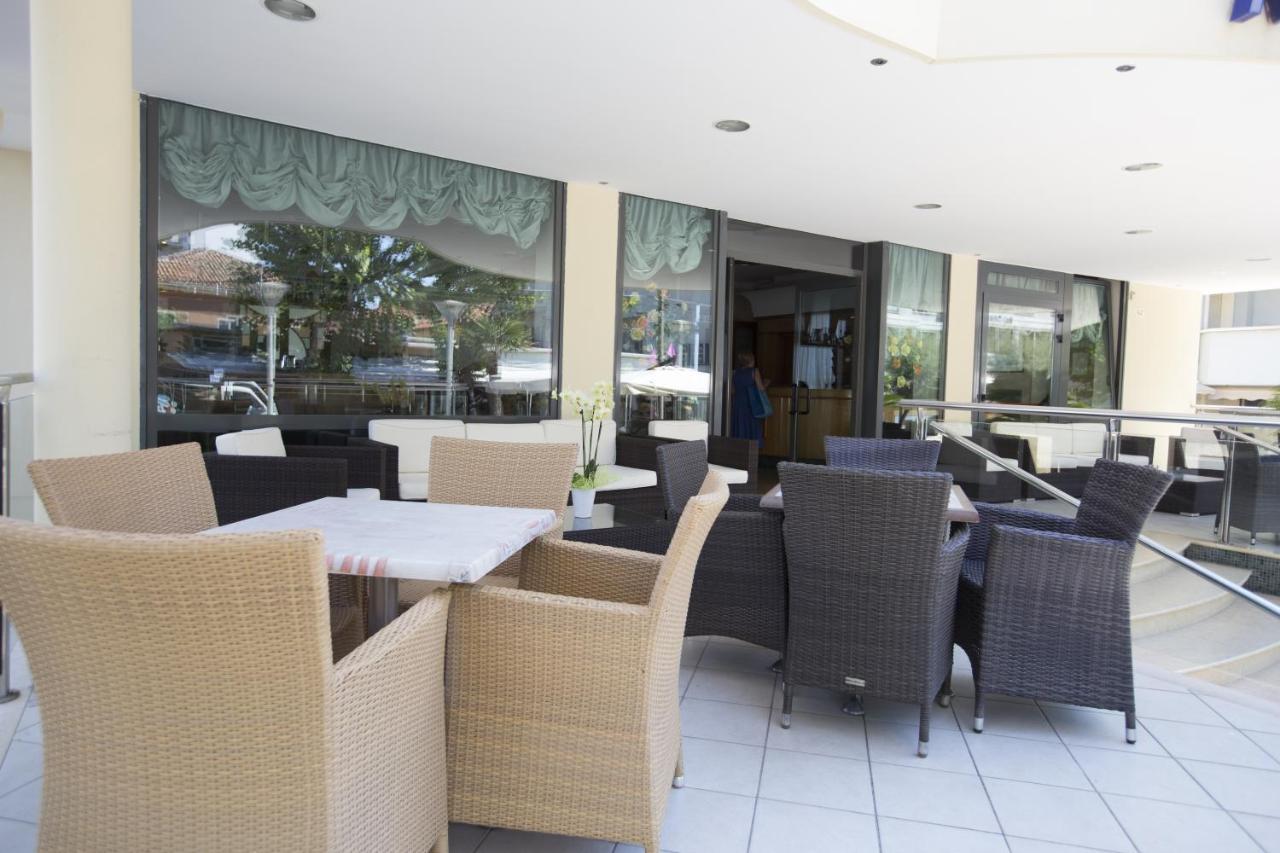 Hotel Metropole Rimini Kültér fotó